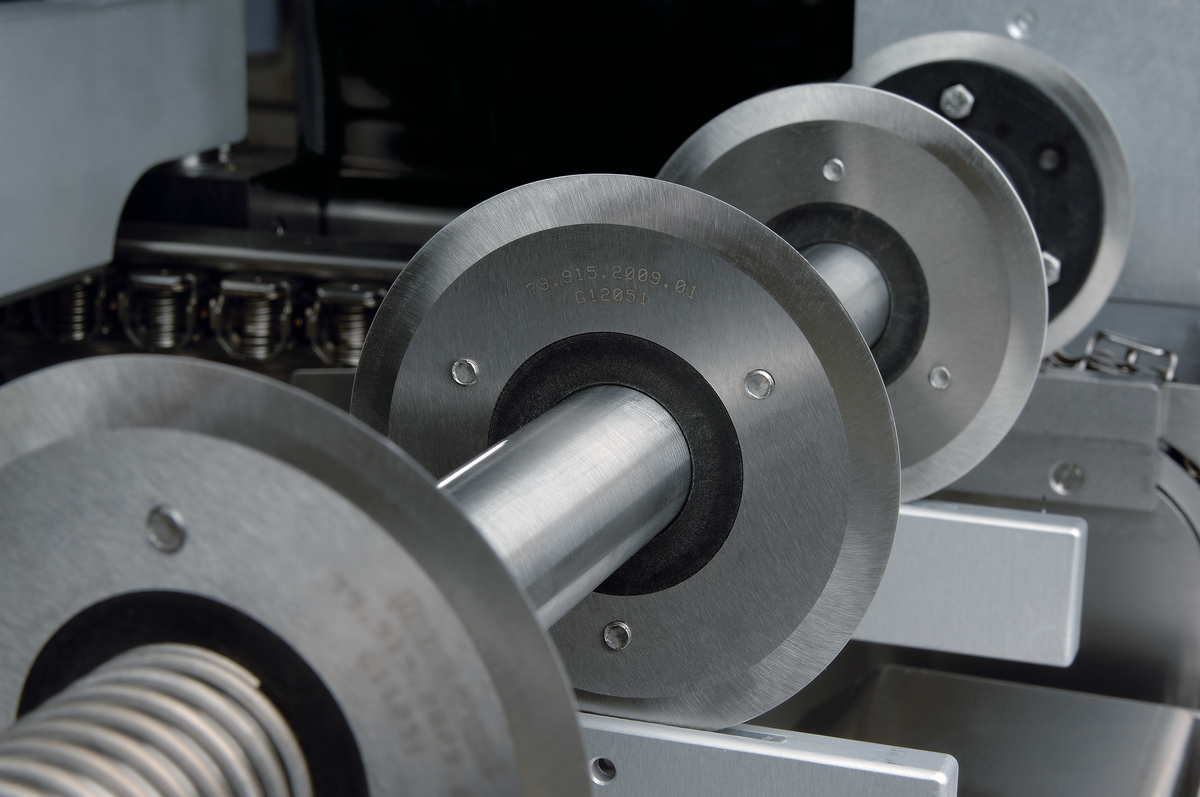 Thermoforming packaging machines for the high-output segment | MULTIVAC